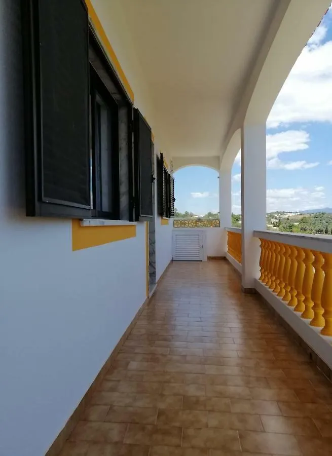 Villa Vivenda Ribeiro Lagos 0*,